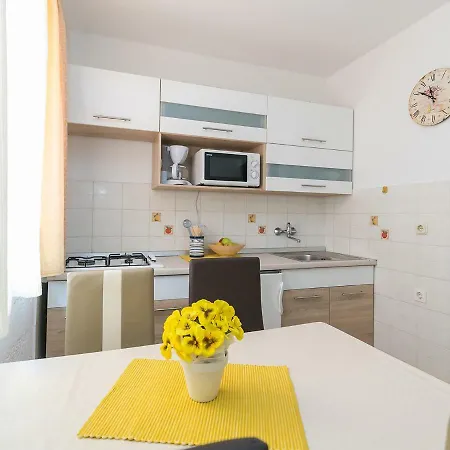 Apartment Vita *