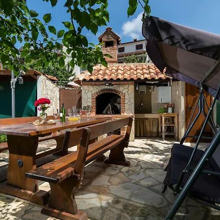 Apartment Vita Apartment *